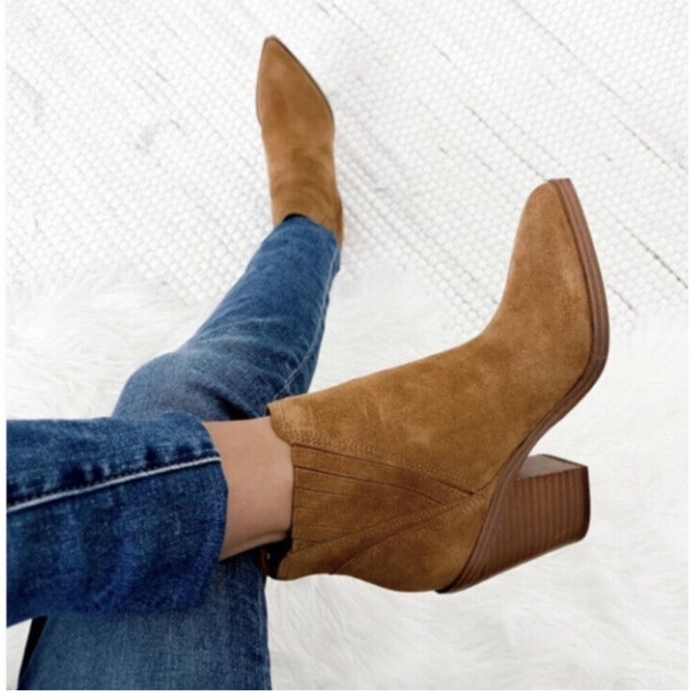 NEW MARC FISHER Gadri Pointed Toe Bootie Rhum Suede Brown Size 10.